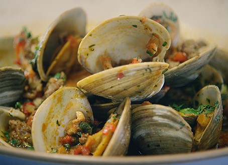 Steamed Clam and Mild Italian Sausage with Tomato Broth